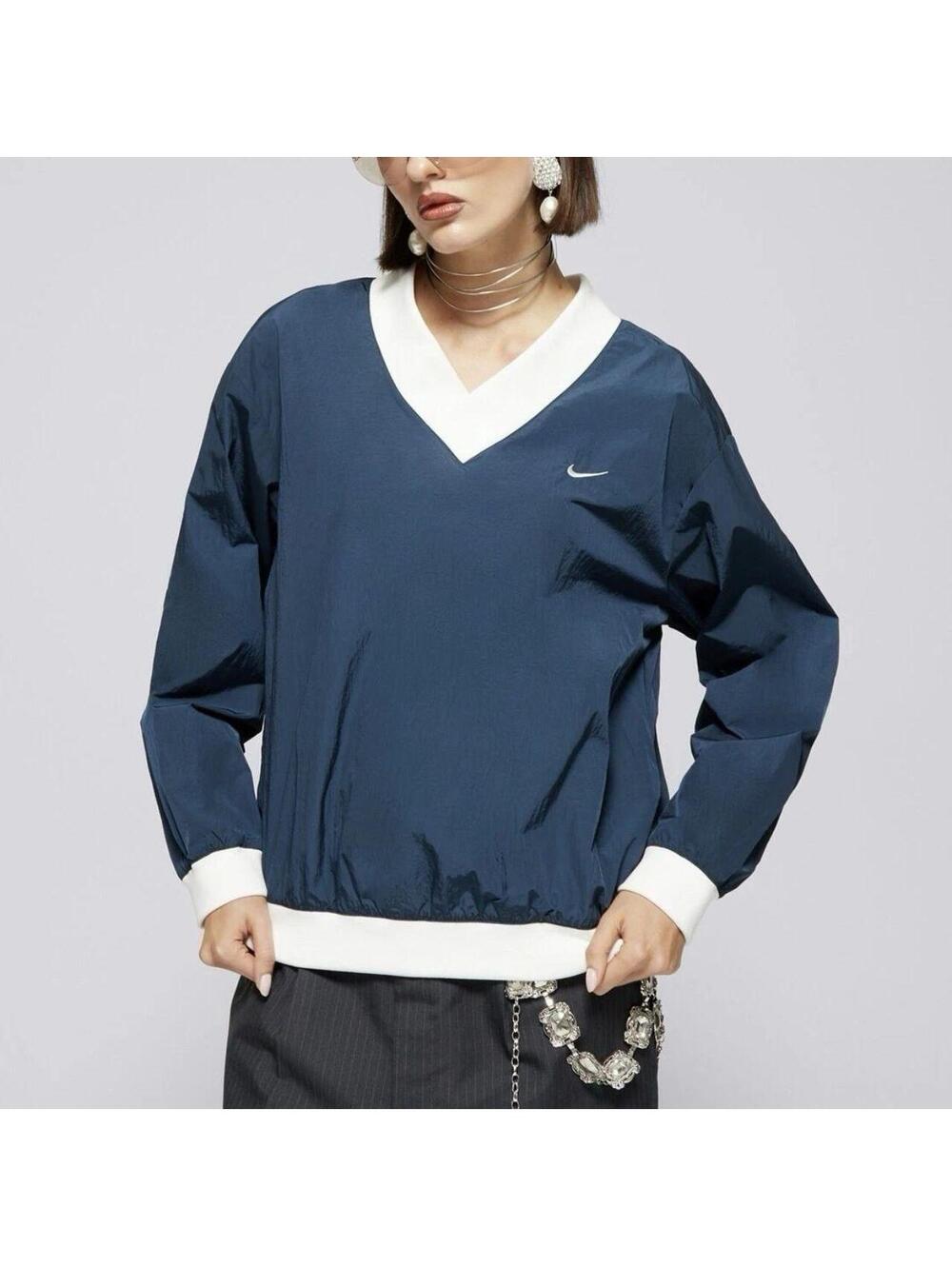 Nike Sportswear Essential Women's Loose UV Woven Long Sleeve V-Neck Top